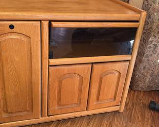 Oak tv stand