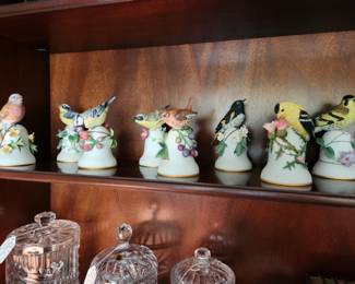 Vintage Peter Barrett: Franklin Mint bird Bells