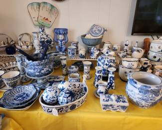 Blue and white Portugal Porcelain, Delft Porcelain 