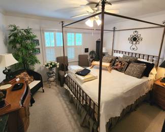Iron Bamboo Tommy Bahama style bed (Queen)