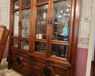 Vintage Century Chin Hua Collection Chinoiserie Style: 4 door large China cabinet
