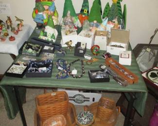 baskets  / Gnomes  / jewelry