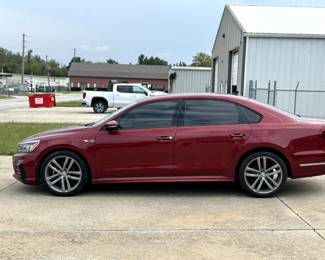 auctioncompanykc.com