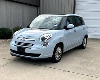 auctioncompanykc.com