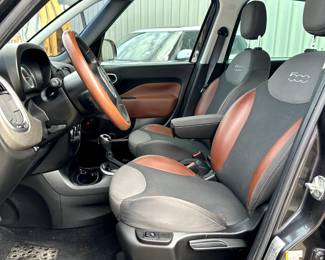 auctioncompanykc.com