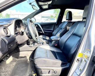 auctioncompanykc.com