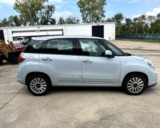 auctioncompanykc.com