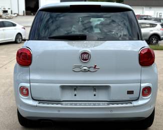 auctioncompanykc.com