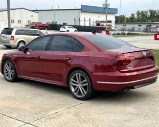 auctioncompanykc.com