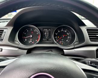 auctioncompanykc.com