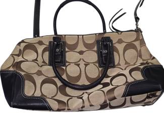 auctioncompanykc.com