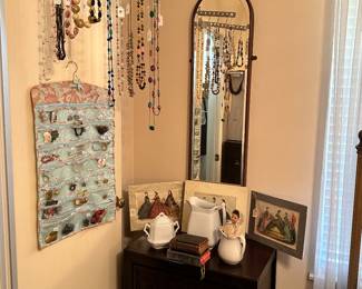2 Drawer Night Stand