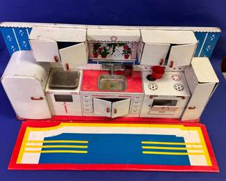 Vintage Metal Superior Kitchen And Dollhouse