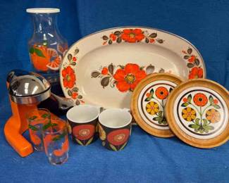 Flowers And Orange Lot With Sankoware Tray