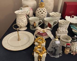 Lenox & Fine Decorative Accessories Collection
This curated ensemble features signature&nbsp;Lenox vases, candlesticks, and coffee cups, along with charming accent pieces — including a&nbsp;Christmas serving dish,&nbsp;pineapple candle holder,&nbsp;heart dish, and&nbsp;pitcher.
