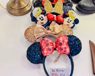 6 Disney Ears