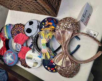 6 Disney Ears