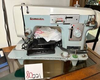 Domestic Sewing Machine 