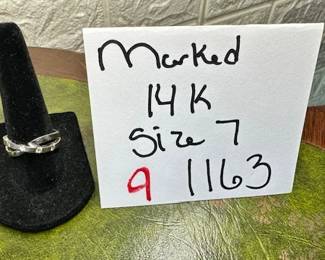 marked 14k Ring