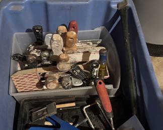 Professional grade painting and plastering tools 