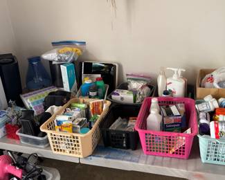 Bathroom supplies / medical supplies 