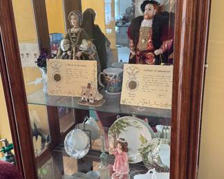 Curio items / many antique 