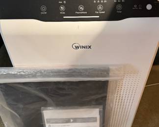 Air purifier 