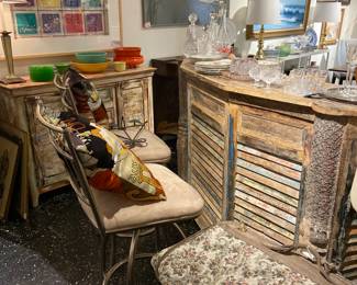 Bar, bar stools, french country luggages,