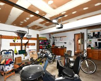 1303Garage