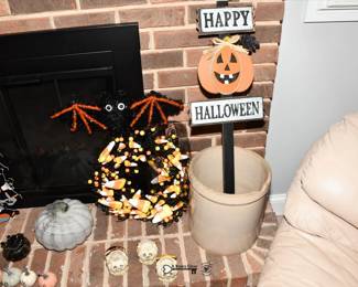 0372Family Room