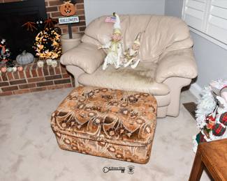 0367Family Room