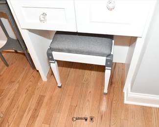 0047Kitchen