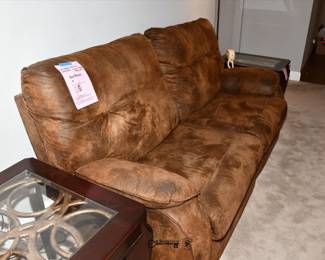 0363Family Room