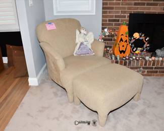 0383Family Room