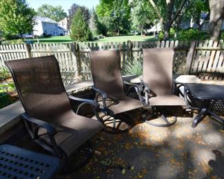 1271Back Yard