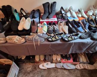 Womens shoes, boots and slippers.