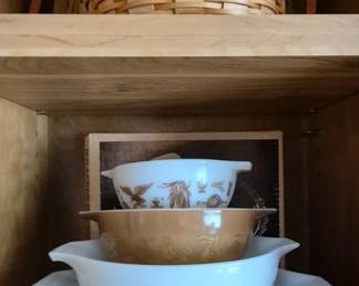 Vintage Pyrex Early American Cinderella four piece set.
