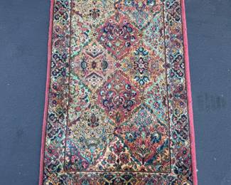 70 KarastanMachineLoomedWoolRug