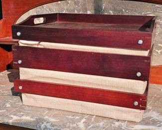 124 3LapdesksOrEatingTrays
