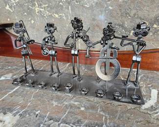 97 ContemporaryJazzBandSculptureMadeFromNutsBoltsWashers