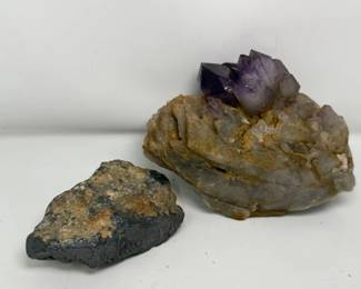 59 RawAmethystinCalciteClusterHematiteStone