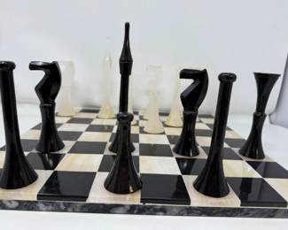 90 CompleteBlackandWhiteMarbleChessSet