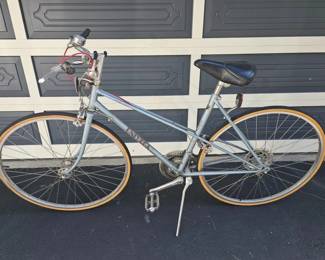 47 Vintage1980sUnivega12SpeedNuovoSportRoadBicycle