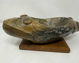 44 LargeCarvedStoneFrogFaceBowlStand