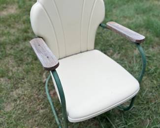Vintage Lawn Chair 
