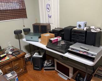 Miscellaneous electronic equipment