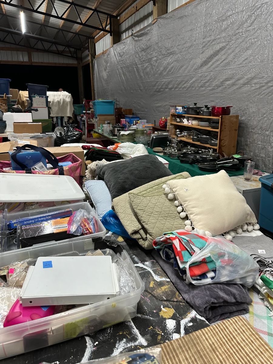 Lines, Curtains, towels, table cloths, 