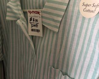 Laura Ashley sleep shirt
Sizes S and Zl
Brand new