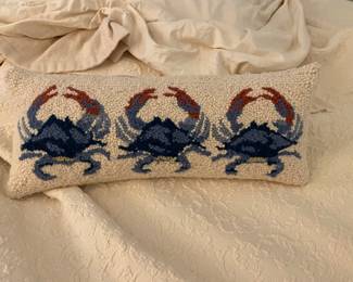 crab pillow