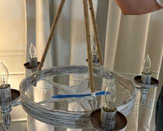 Light fixture